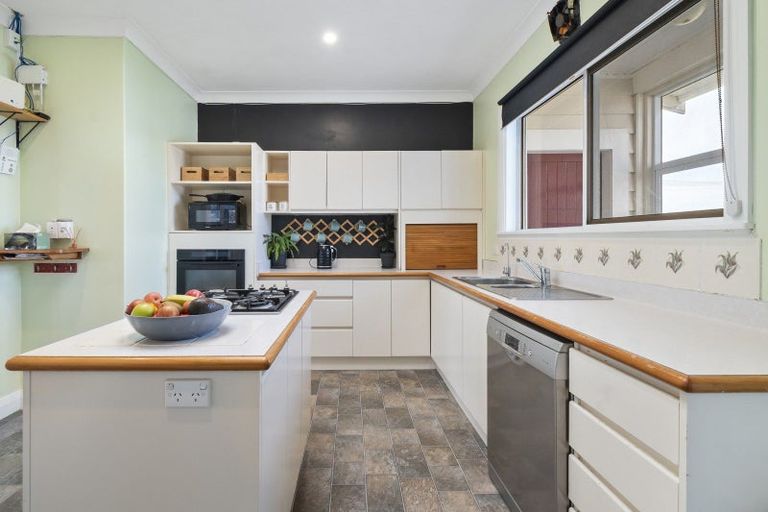 Photo of property in 57 High Street, Marton, 4710