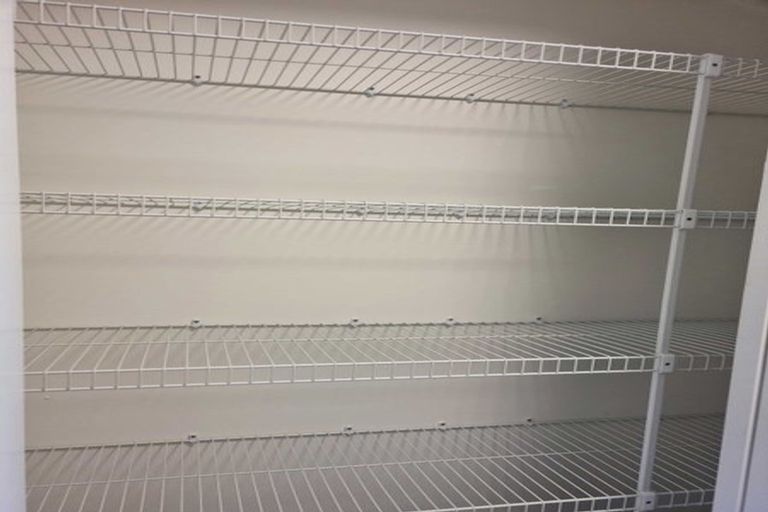 Photo of property in 63u3 Tiketike Way, Brooklyn, Wellington, 6021