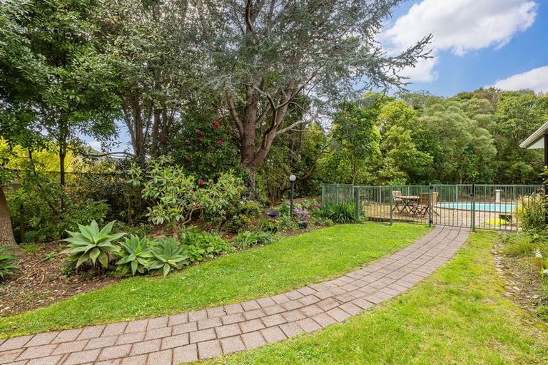 Photo of property in 37 Awanui Drive, Waikanae, 5036