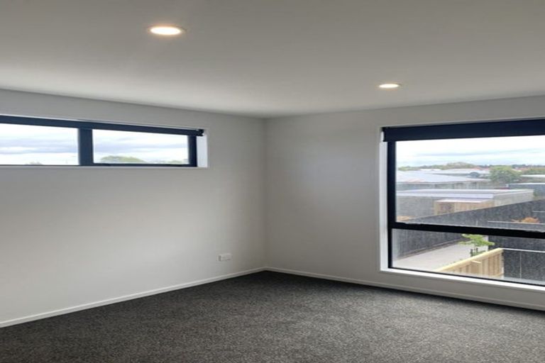 Photo of property in 118d Blenheim Road, Riccarton, Christchurch, 8041