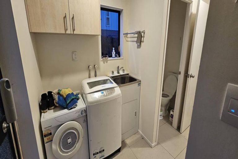 Photo of property in 3/72 Moore Street, Howick, Auckland, 2014