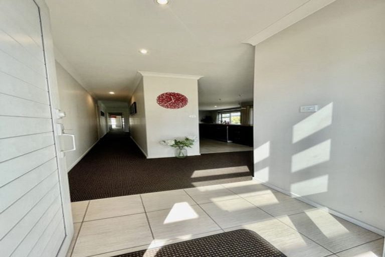 Photo of property in 15 Pompano Key, Papamoa Beach, Papamoa, 3118