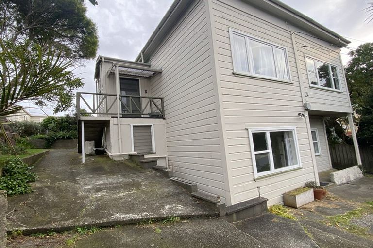 Photo of property in 40 Hargreaves Street, Mount Cook, Wellington, 6021