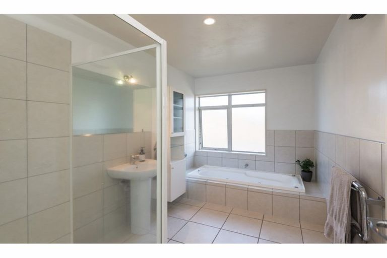 Photo of property in 31 Eversleigh Street, St Albans, Christchurch, 8014