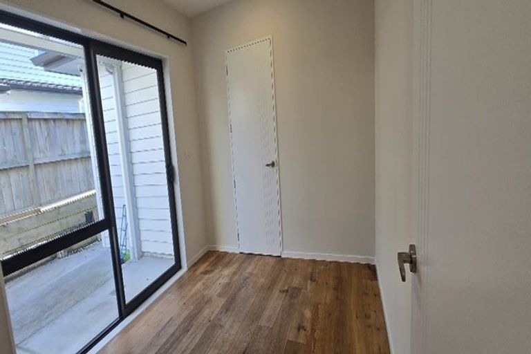 Photo of property in 13 Johns Creek Crescent, Silverdale, 0932