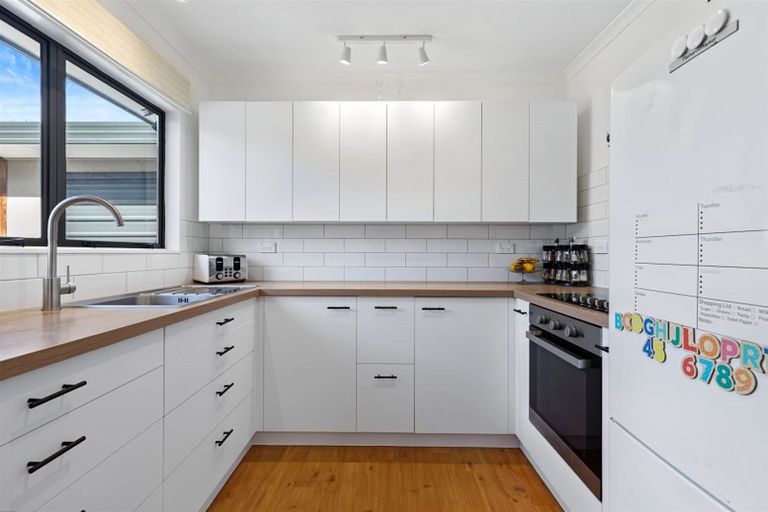 Photo of property in 24 Awaiti Place, Hairini, Tauranga, 3112