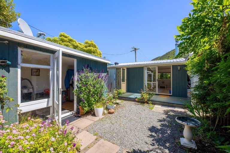 Photo of property in 8 Karaka Street, Rarangi, Blenheim, 7273