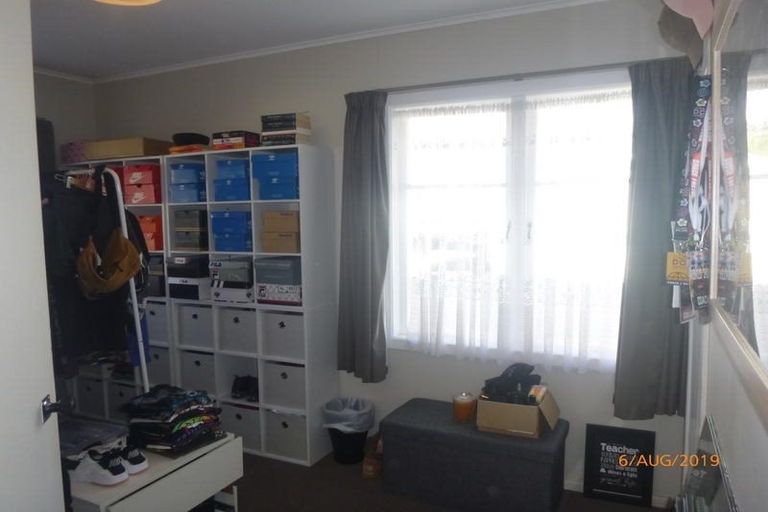 Photo of property in 620a Te Atatu Road, Te Atatu Peninsula, Auckland, 0610