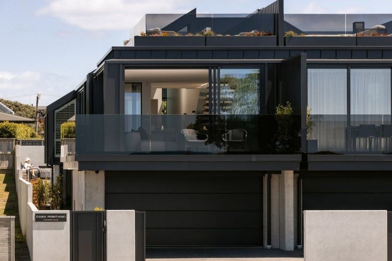 Photo of property in 124b Marine Parade, Mount Maunganui, 3116
