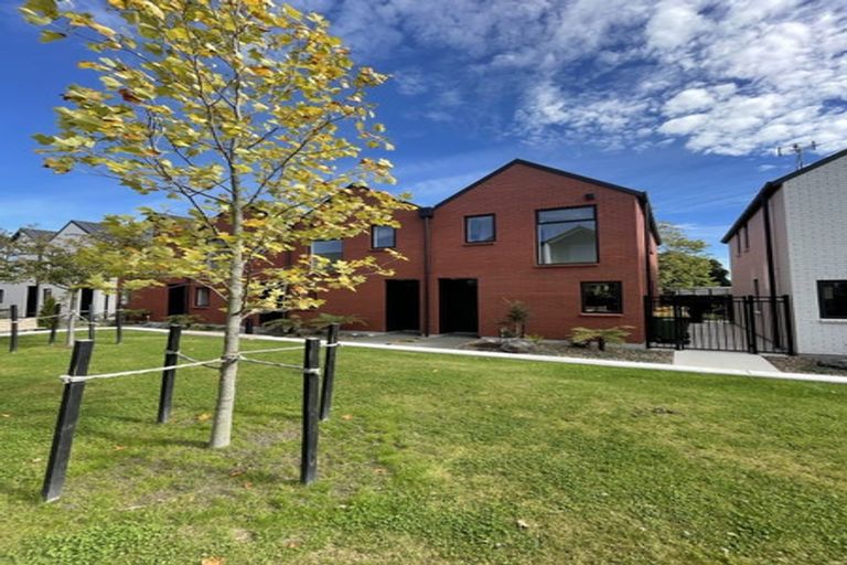 Photo of property in 1/15 Donald Place, St Albans, Christchurch, 8014