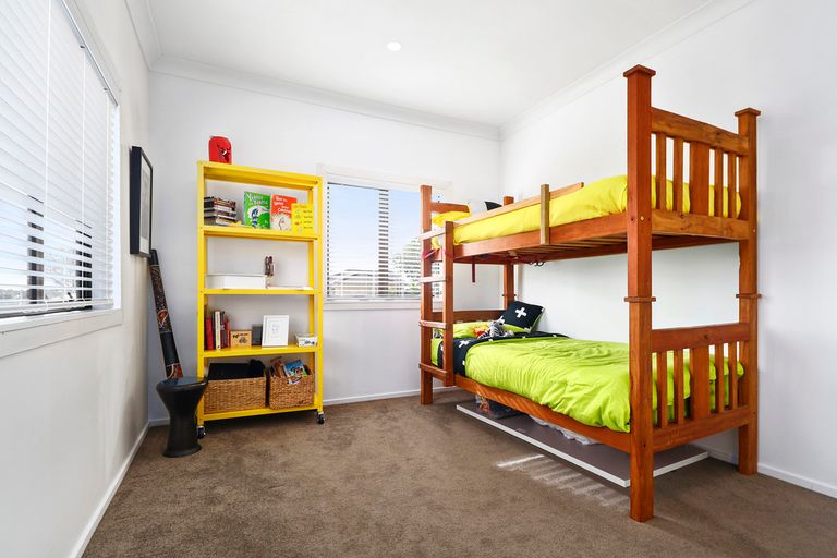 Photo of property in 71 Rosier Road, Glen Eden, Auckland, 0602