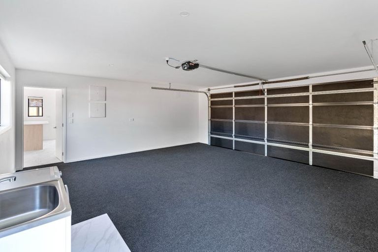 Photo of property in 54 Mohua Lane, Upper Riccarton, Christchurch, 8041
