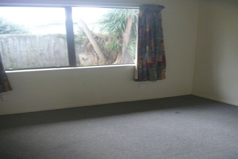 Photo of property in 2/65 Marne Road, Papakura, 2110
