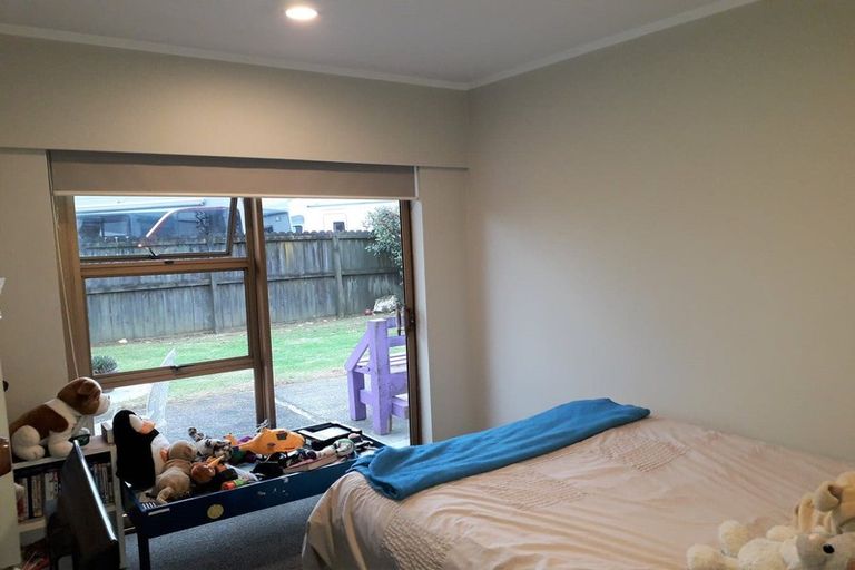 Photo of property in 73 Paerata Road, Pukekohe, 2120