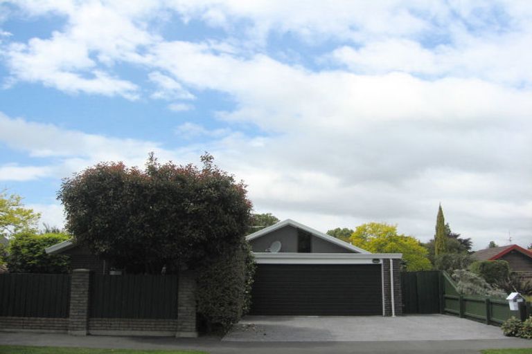 Photo of property in 16 Melville Street, Bishopdale, Christchurch, 8053