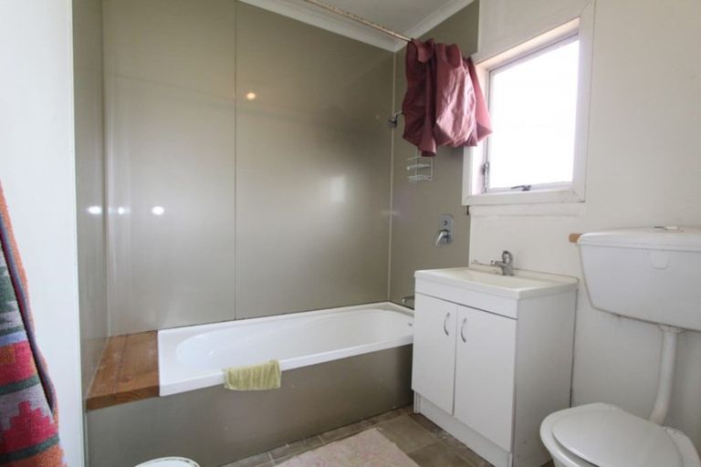 Photo of property in 48 Cramond Street, Tokoroa, 3420