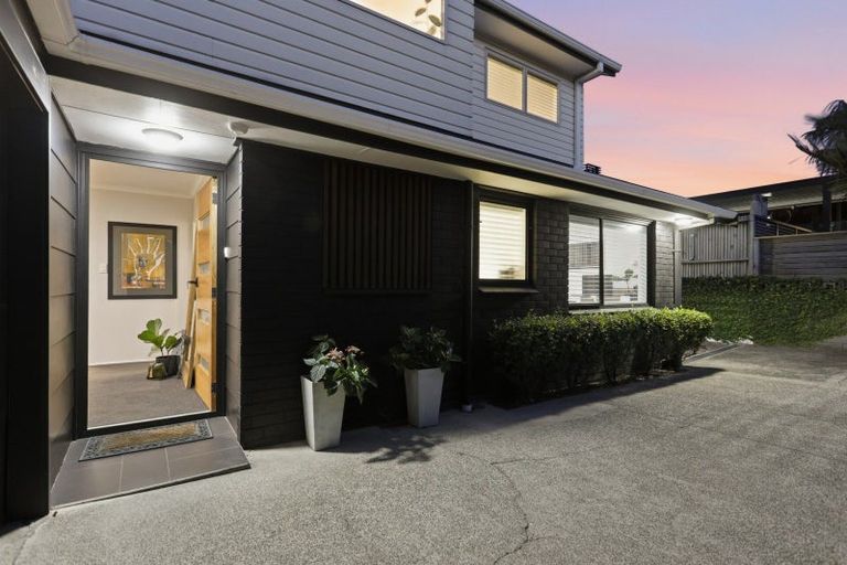 Photo of property in 2/69 Orkney Road, Mount Maunganui, 3116