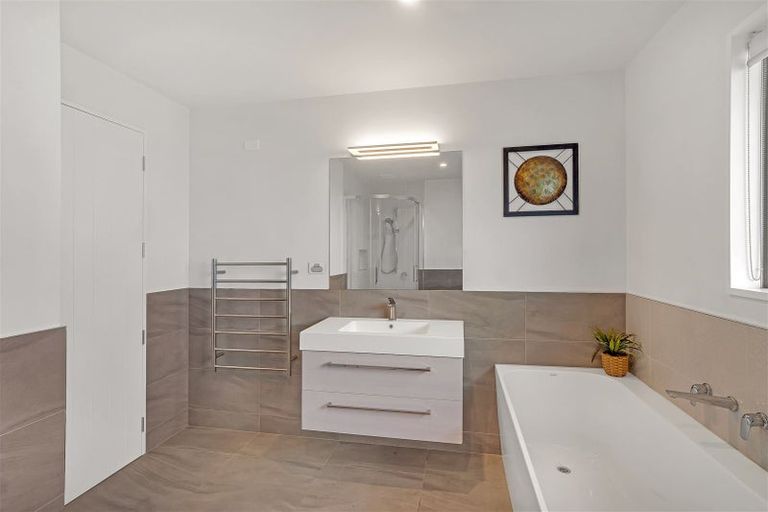 Photo of property in 11 Hinterland Drive, Prebbleton, 7604