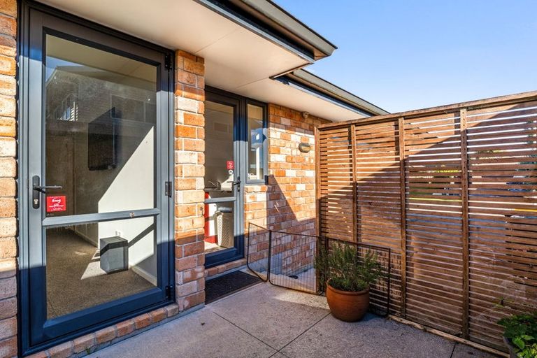 Photo of property in 6 Golden Courie Close, Papamoa Beach, Papamoa, 3118