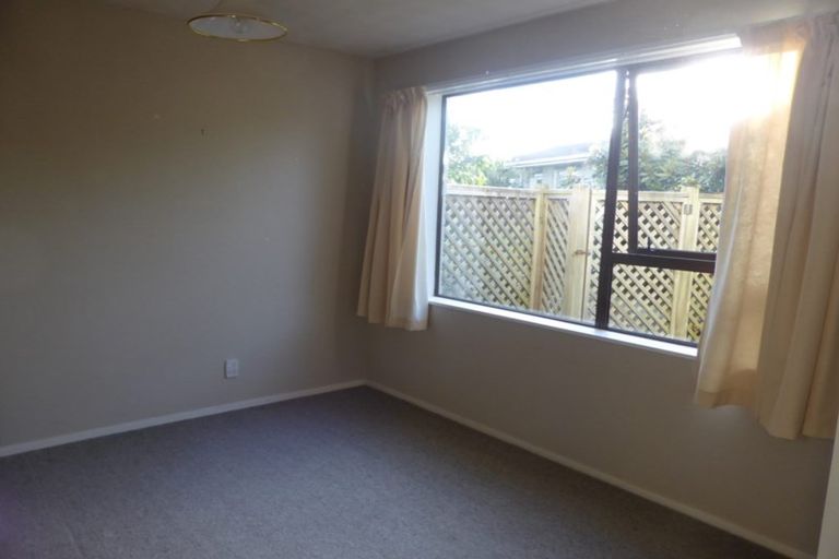 Photo of property in 1/18a Omega Place, Casebrook, Christchurch, 8051