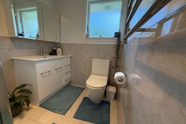 Photo of property in 3/142a Great South Road, Manurewa, Auckland, 2102