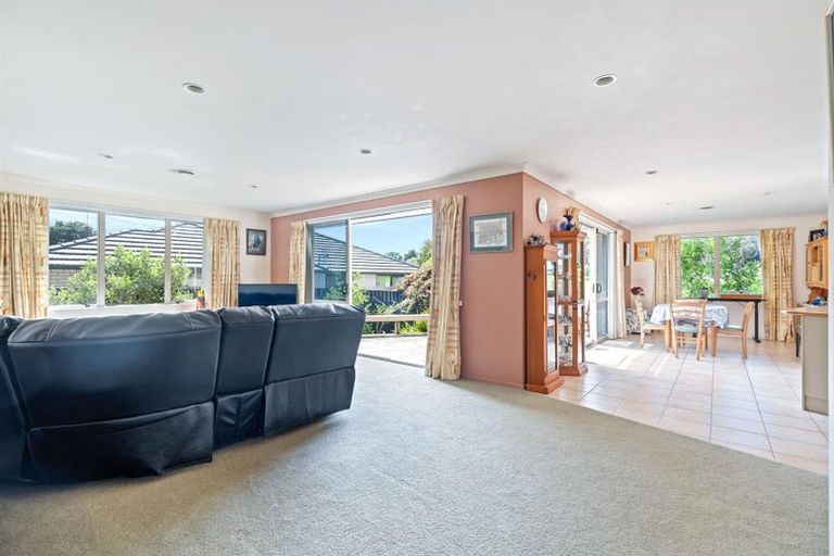 Photo of property in 34 Lochiel Place, Te Kamo, Whangarei, 0112