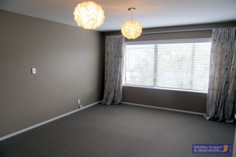 Photo of property in 10 Chevron Place, Ilam, Christchurch, 8041