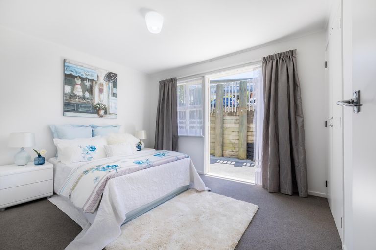 Photo of property in 33 Parker Avenue, New Lynn, Auckland, 0600