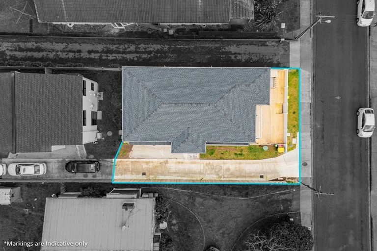 Photo of property in 15 Tomlinson Street, Hillpark, Auckland, 2102