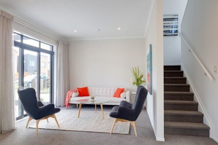 Photo of property in 2 Poaka Road, Hobsonville, Auckland, 0616