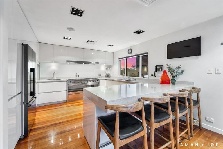 Photo of property in 444 Old Te Atatu Road, Te Atatu Peninsula, Auckland, 0610