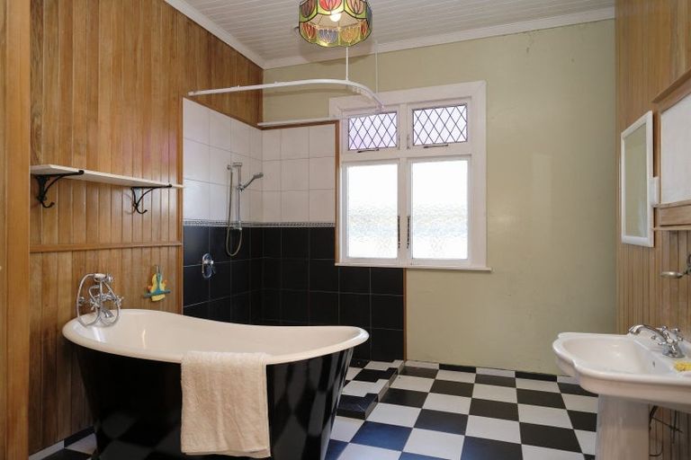 Photo of property in 2 Maine Street, Dannevirke, 4930