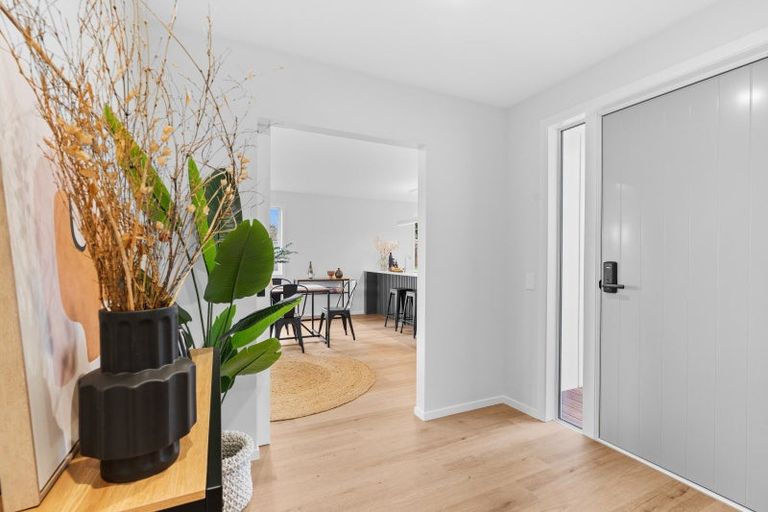 Photo of property in 21 Hereford Drive, Carterton, 5713