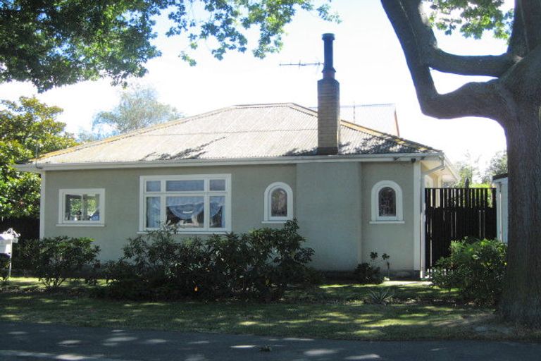 Photo of property in 8 Massey Crescent, St Albans, Christchurch, 8014