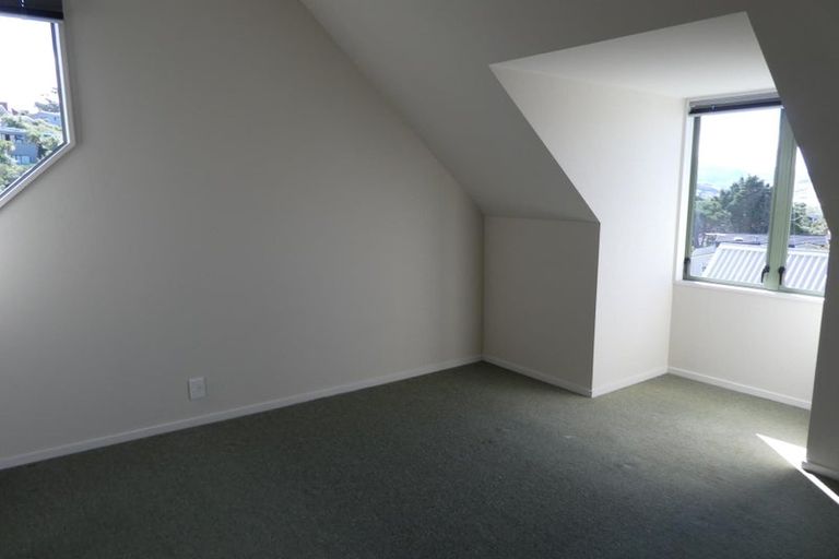 Photo of property in 2/40 Clifford Road, Johnsonville, Wellington, 6037