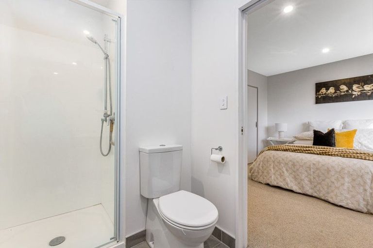 Photo of property in 11/80 Seatoun Heights Road, Seatoun, Wellington, 6022