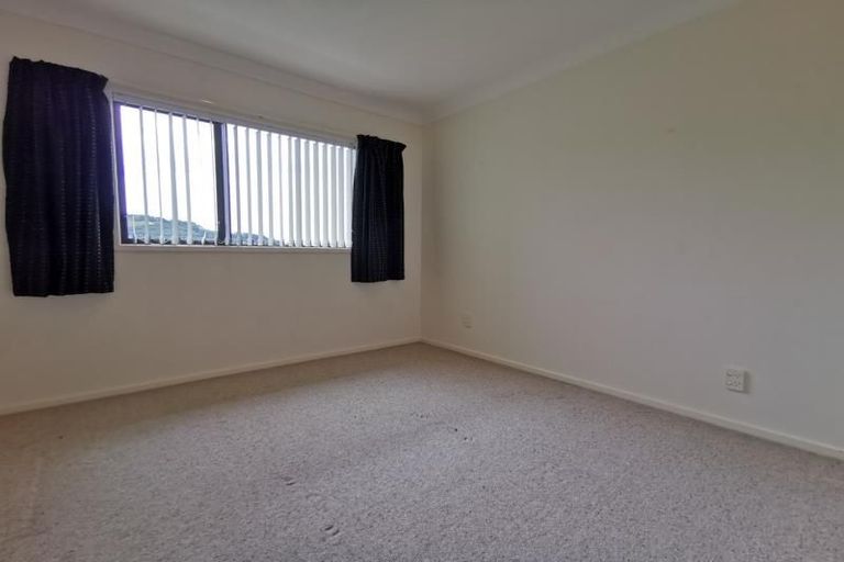 Photo of property in 56 Spyglass Lane, Whitby, Porirua, 5024