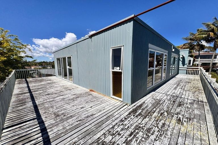 Photo of property in 279 Pakuranga Road, Pakuranga Heights, Auckland, 2010