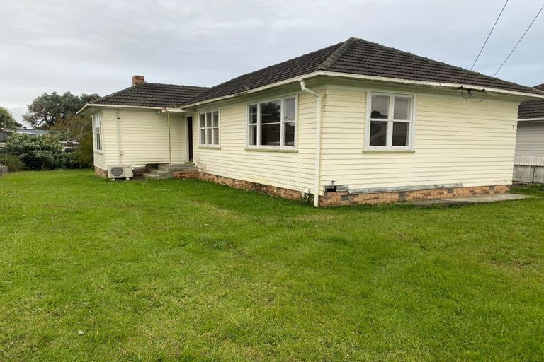 Photo of property in 7 Jordan Road, Mangere, Auckland, 2022