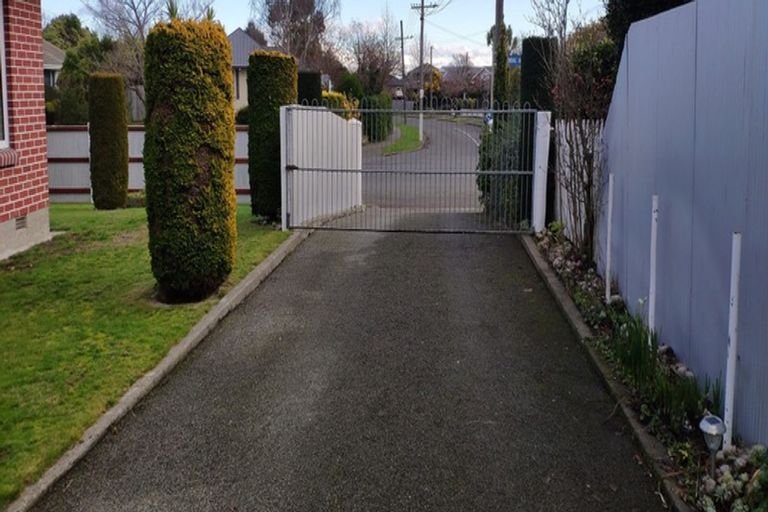 Photo of property in 91 Kendal Avenue, Burnside, Christchurch, 8053