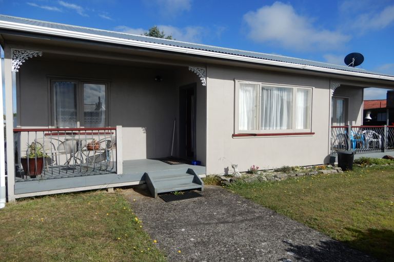 Photo of property in 6 Cambridge Street, Putaruru, 3411