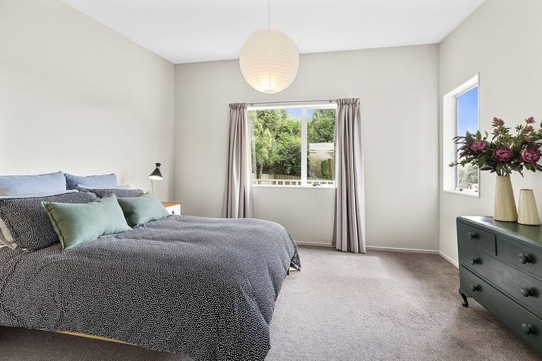 Photo of property in 5a Mepham Place, Ranui, Porirua, 5024