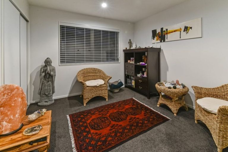 Photo of property in 24 Crabb Fields Lane, Riverhead, 0820