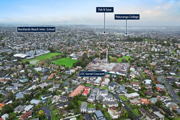 Photo of property in 37b Sorrel Crescent, Bucklands Beach, Auckland, 2012