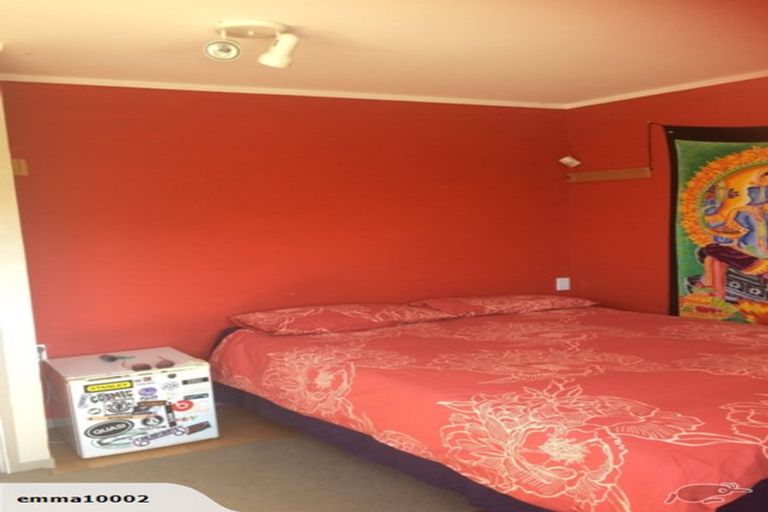 Photo of property in 10 Mamaku Street, Paraparaumu, 5032