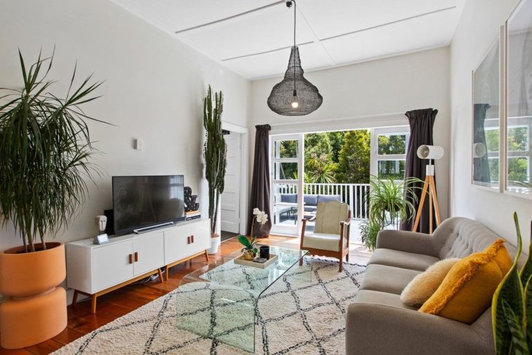 Photo of property in 1/55 Rosier Road, Glen Eden, Auckland, 0602