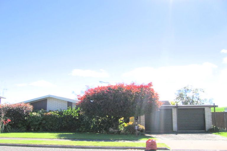 Photo of property in 6 Cullen Crescent, Tokoroa, 3420