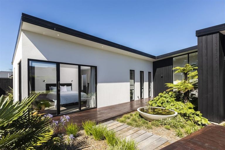 Photo of property in 17 Lewis Close, Rangiora, 7400