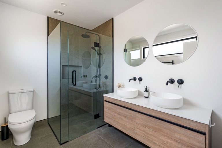 Photo of property in Northlake, 14 Gladbrook Street, Wanaka, 9305