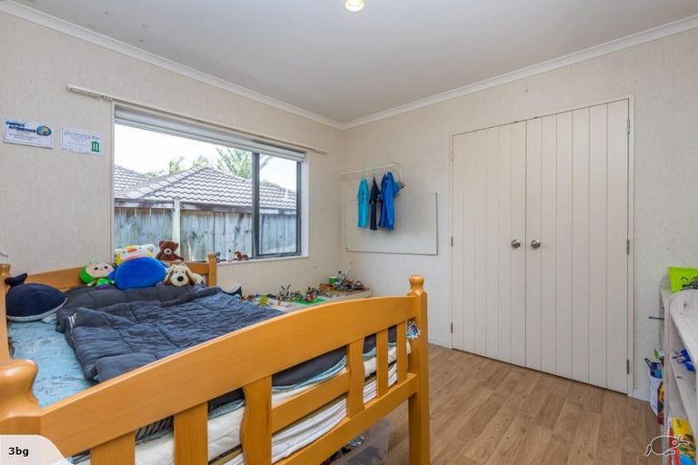 Photo of property in 4 Kalmore Place, Flat Bush, Auckland, 2016